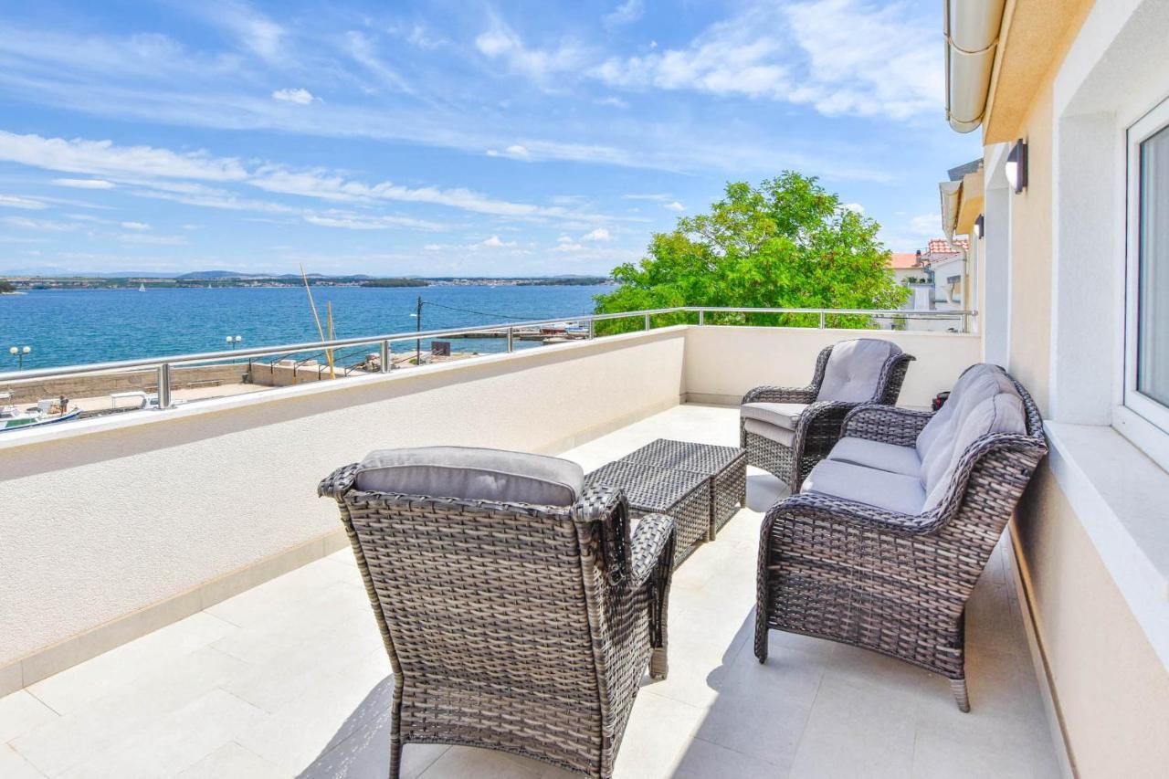 Apartment L And S On The Beach Ugrinici Εξωτερικό φωτογραφία
